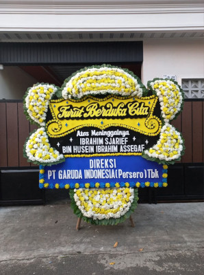 Papan Bunga Duka di Pangatikan