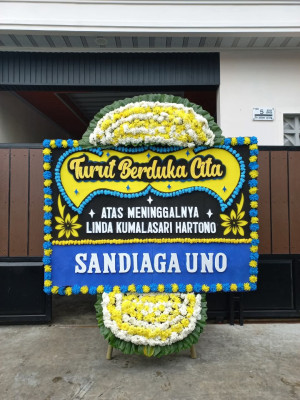 Papan Bunga Duka di Pangatikan